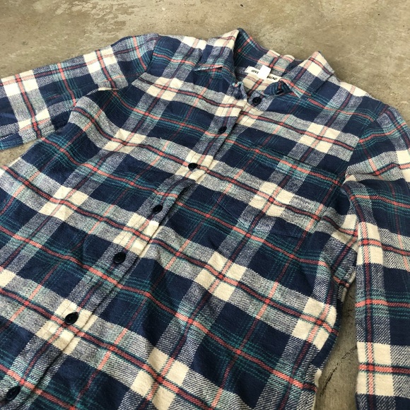 Madewell Rivet + Thread Flannel - Picture 3 of 8